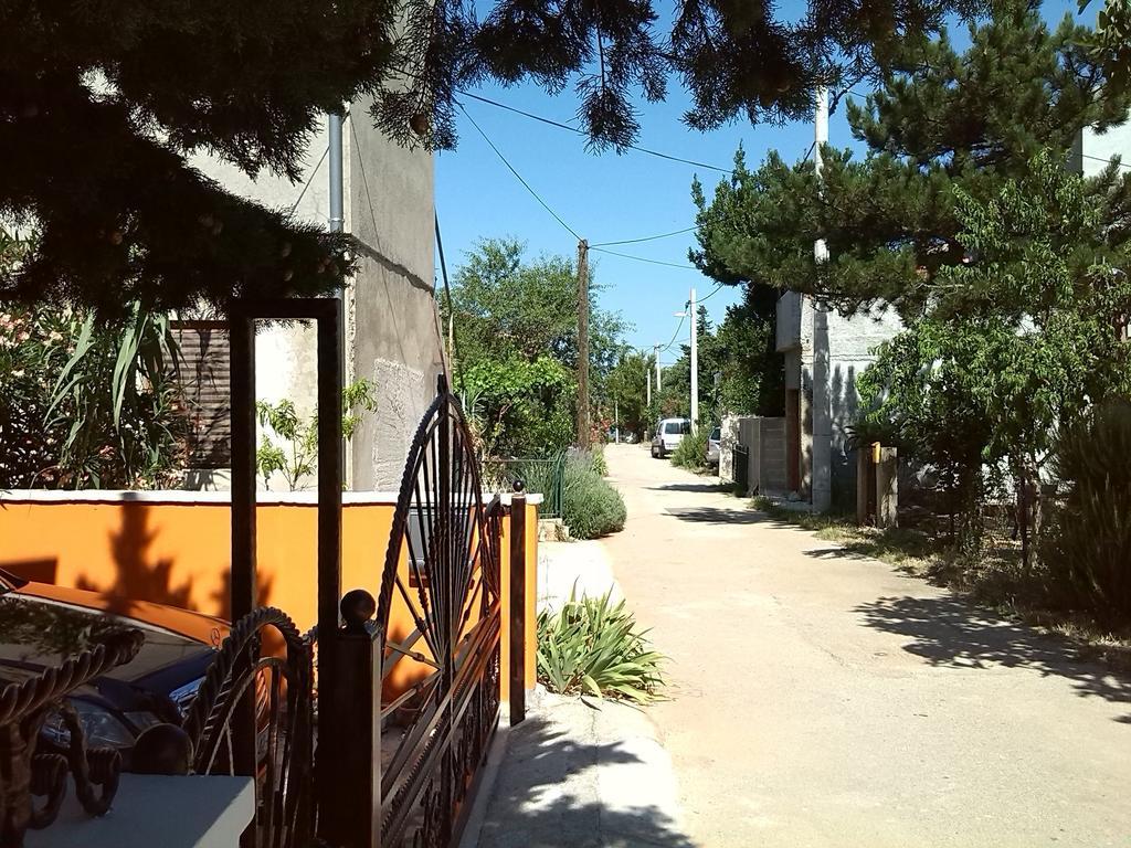 Apartments Batarilo غورني كارين المظهر الخارجي الصورة